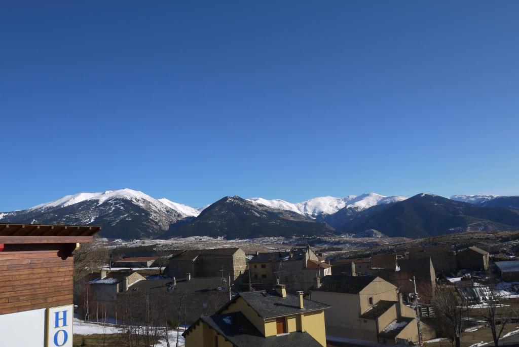 Hotel L'Oustalet Font-Romeu-Odeillo-Via Εξωτερικό φωτογραφία