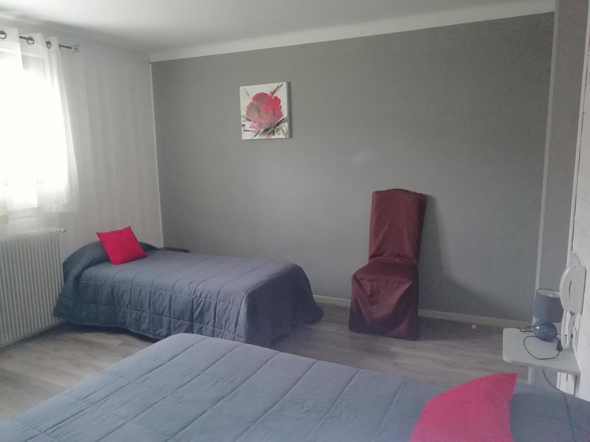 Hotel L'Oustalet Font-Romeu-Odeillo-Via Εξωτερικό φωτογραφία