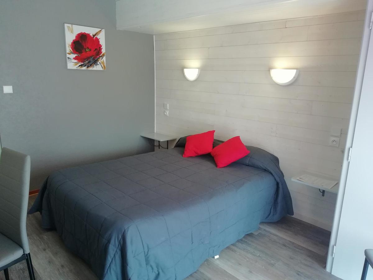 Hotel L'Oustalet Font-Romeu-Odeillo-Via Εξωτερικό φωτογραφία