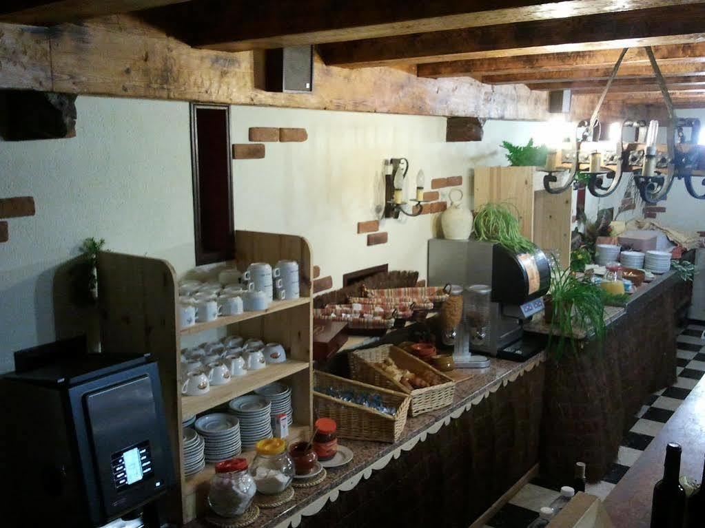 Hotel L'Oustalet Font-Romeu-Odeillo-Via Εξωτερικό φωτογραφία