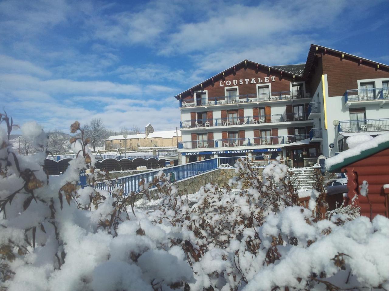 Hotel L'Oustalet Font-Romeu-Odeillo-Via Εξωτερικό φωτογραφία